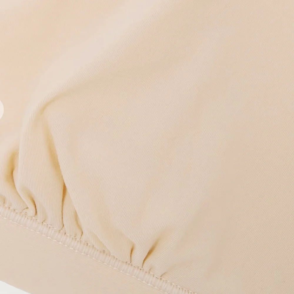 SKIMS Fits Everybody Crossover Bralette